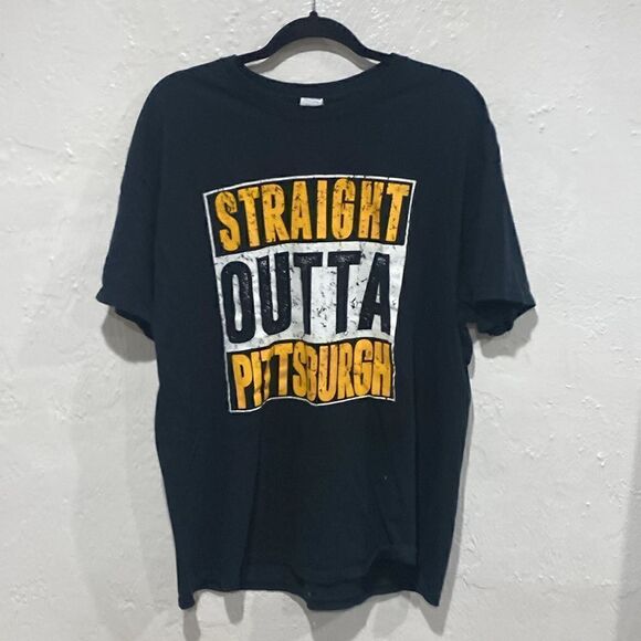 Pittsburgh Steelers Straight Outta Pittsburgh T Shirt Size XL - Picture 1 of 5